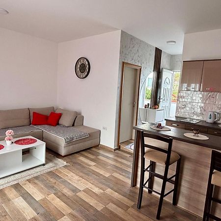 Apartmani Jovan Ulcinj Exteriér fotografie