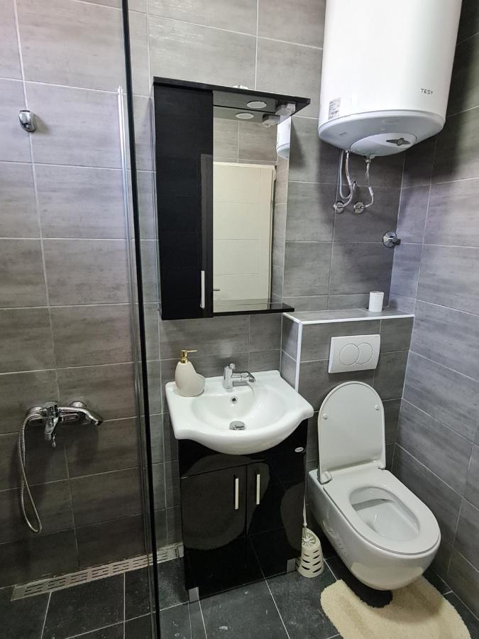 Apartmani Jovan Ulcinj Exteriér fotografie